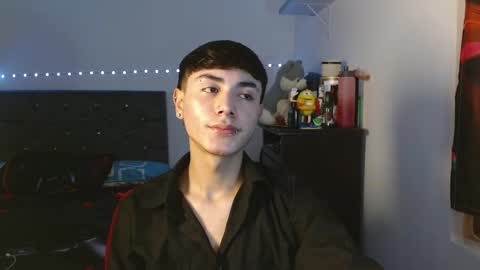 Snapshot of im_juanda chatting on December 19, 8:44 pm im_juanda online show from December 19, 8:44 pm
