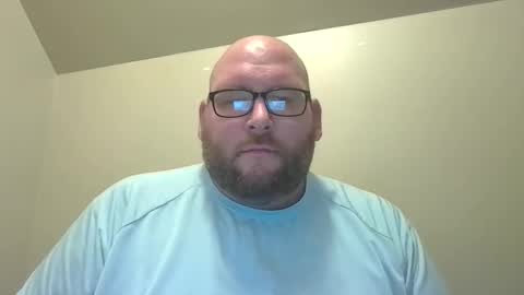 Tom online show from November 26, 5:32 am