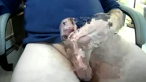 imyobes online show from February 11, 8:20 pm