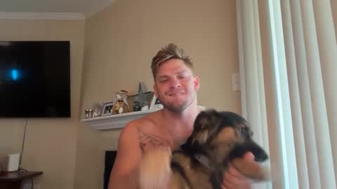 Inmate1993 online show from October 7, 4:00 pm