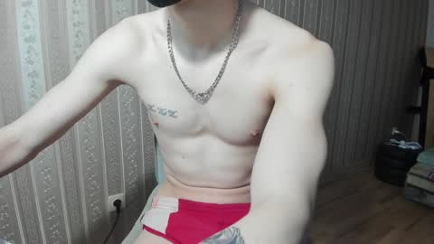 IncredibleGuy online show from December 30, 6:53 am