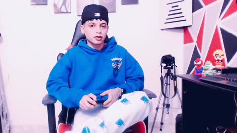 matias online show from December 21, 12:09 am