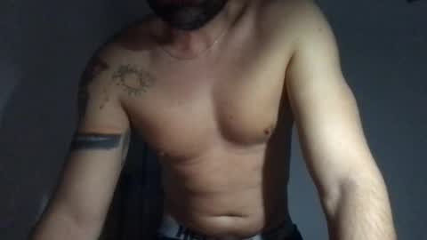 invitado321 online show from December 29, 11:29 pm