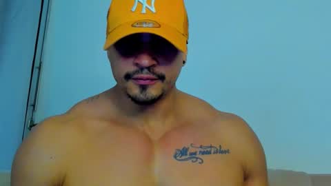 Snapshot of iron_coleman chatting on October 18, 1:43 am Iron online show from October 18, 1:43 am