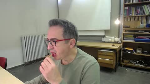 IronChrome online show from November 10, 8:19 am