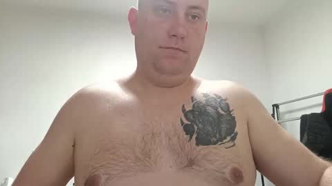 Mark online show from February 6, 8:28 pm