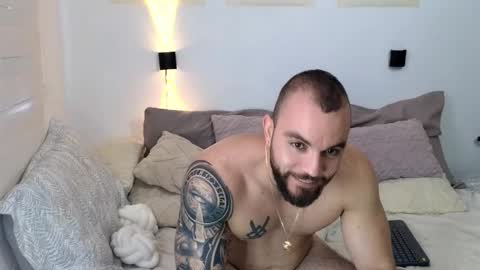 Snapshot of isaac_carter chatting on September 9, 1:43 pm Isaac carter online show from September 9, 1:43 pm