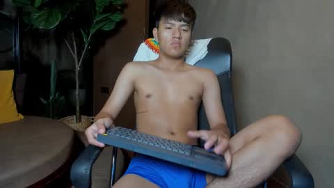 isaac_grimm online show from February 7, 4:08 am