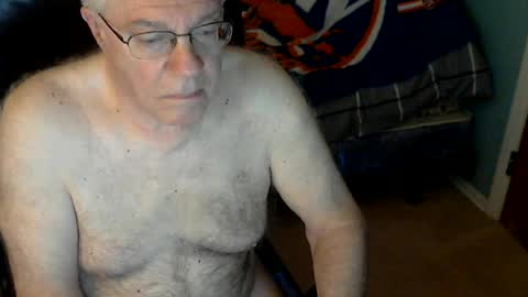 islesman22 online show from July 11, 9:33 am