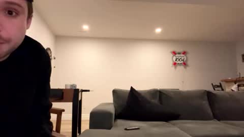 italianladd online show from November 21, 9:30 am