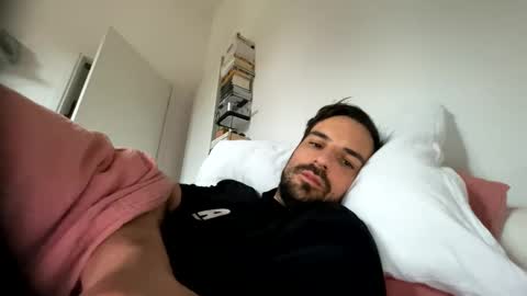 italianoincam89 online show from February 7, 8:10 am