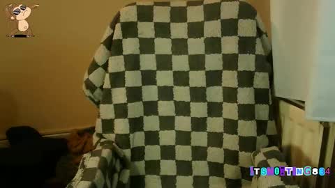    online show from January 15, 10:45 pm