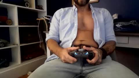 Itzmeebabyy online show from November 14, 2:07 pm