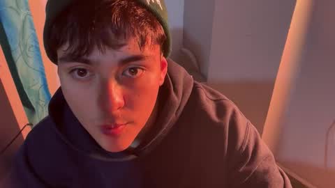 ivy  online show from September 17, 7:20 am