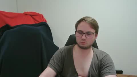 iwantfucknow online show from February 4, 8:04 pm