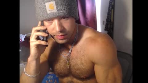 izak144 online show from November 17, 6:44 pm