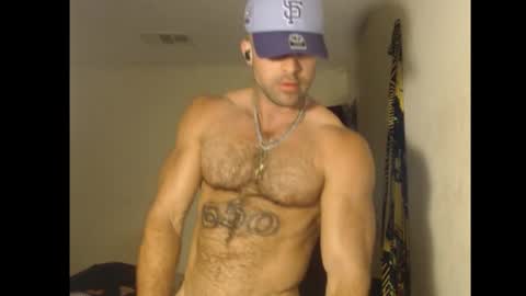 izak144 online show from March 27, 2:38 am