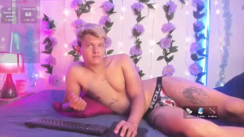 izan online show from March 26, 8:57 pm