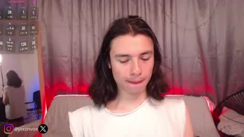 Hey im Jaxxxon check my info     online show from July 25, 2:03 pm