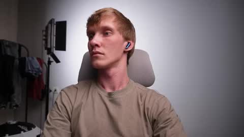 Danny online show from November 22, 4:17 pm