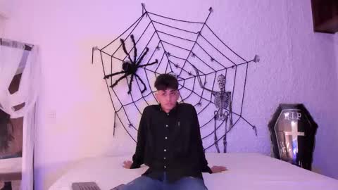 j_martony online show from October 11, 12:20 pm