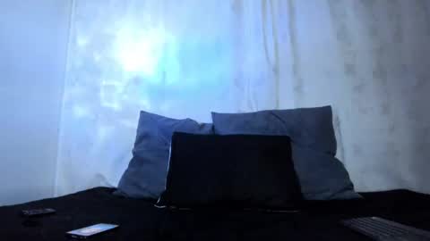 Snapshot of j_musiry chatting on January 23, 5:02 am i am juan musiry independent model online show from January 23, 5:02 am