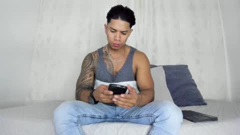 Snapshot of j_musiry chatting on December 30, 4:09 am i am juan musiry independent model online show from December 30, 4:09 am