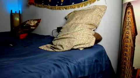 jaacksn online show from November 30, 7:21 am