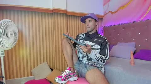 jack__baby_ online show from December 3, 3:12 am