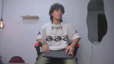 Jackes Taylor online show from October 6, 6:29 am