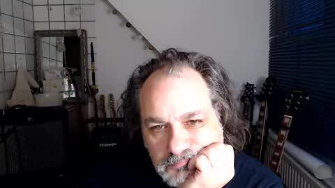 Jack independent model  online show from March 8, 5:44 am