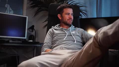 Colten Carter online show from October 25, 3:03 pm