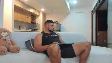 Jackson Wayne online show from November 15, 11:51 pm