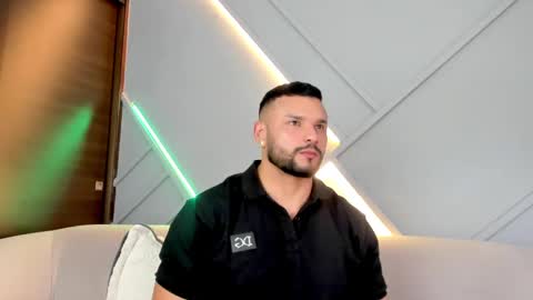 Jackson Wayne online show from February 14, 9:32 pm