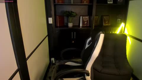 Jackson online show from October 30, 2:51 pm