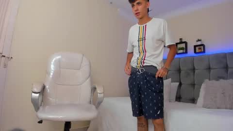 jacob18__ online show from March 5, 8:33 pm