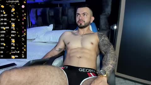 Snapshot of jacob_plein chatting on February 17, 10:07 am Jacob Plein online show from February 17, 10:07 am