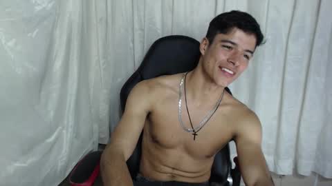 Jacobbakerr online show from November 26, 5:43 am