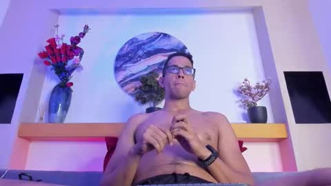 jacobdraven online show from October 3, 5:01 am