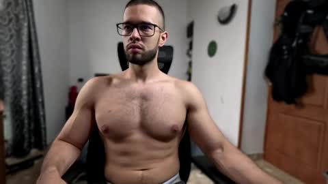 Snapshot of jacobt77 chatting on February 9, 8:34 pm Jacob online show from February 9, 8:34 pm