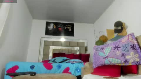Jaden online show from July 12, 9:33 am