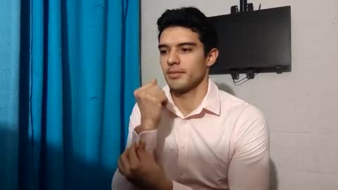 JaxXx online show from March 1, 4:45 am