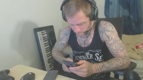 showingitoff online show from September 15, 5:31 am