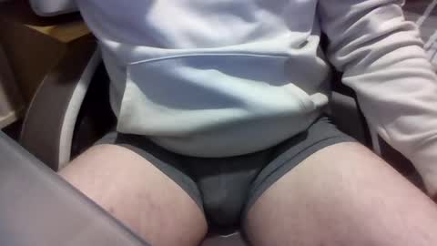 jakieg010 online show from July 17, 12:07 am