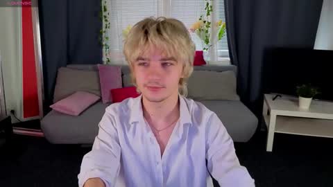 JameMiller online show from March 2, 7:15 am