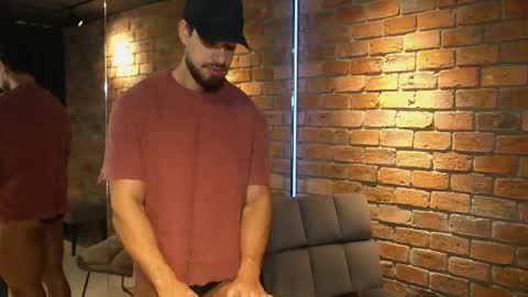 James Axel online show from May 26, 2:13 pm