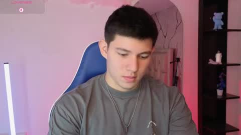 james_cr online show from June 24, 1:03 pm
