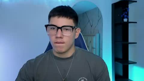 james_cr online show from July 13, 12:29 pm