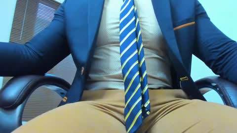 James online show from December 17, 6:20 pm