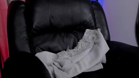 James Gray online show from December 19, 9:23 pm